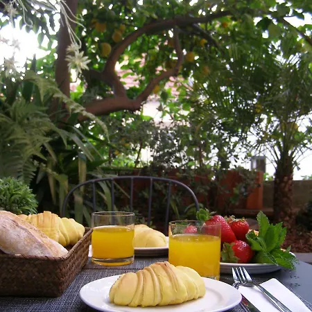 Apartment Encantadora Casa Do Limoeiro Lissabon